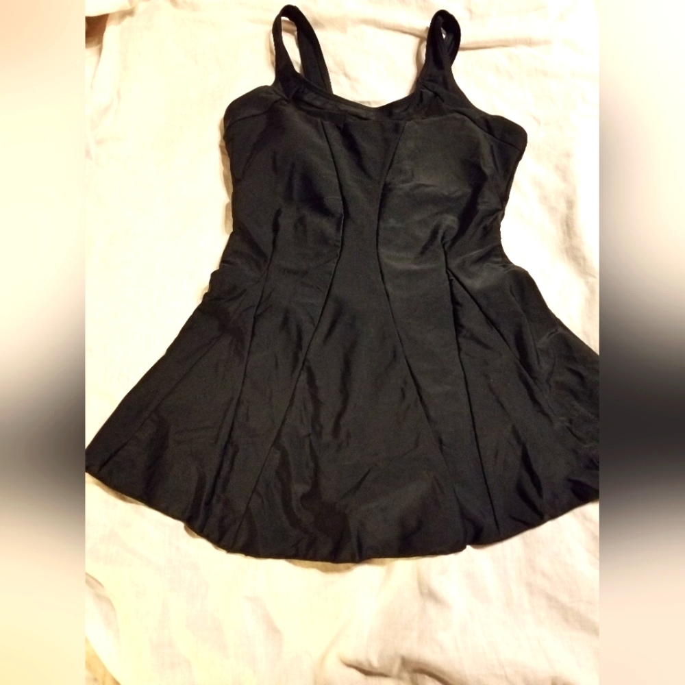 Nwot tennis sport swim dress. exercise sun spring summer dress. cute
